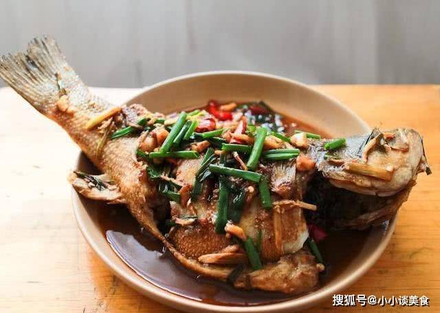 过年各地方必备美食图片,春天各地美食简笔画