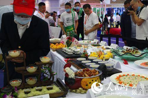 世界各地有哪些美食展会,介绍各地美食故事的书