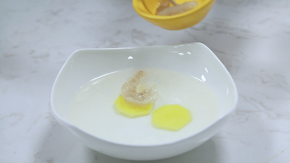 宝宝手抓辅食虾怎么做的